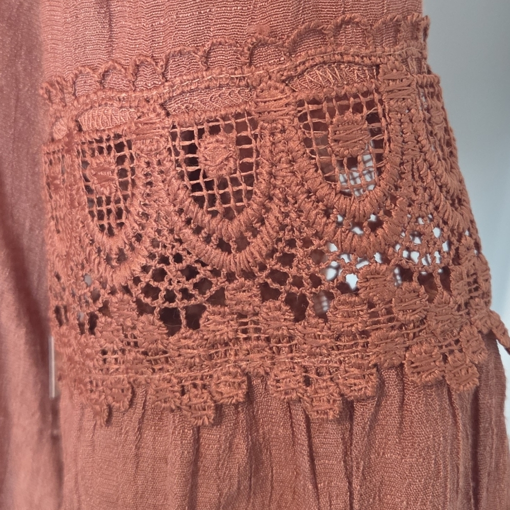 Indigo Rose Terracotta Lace Sleeve V Neck Tunic Blouse Large NWT - Picture 6 of 7
